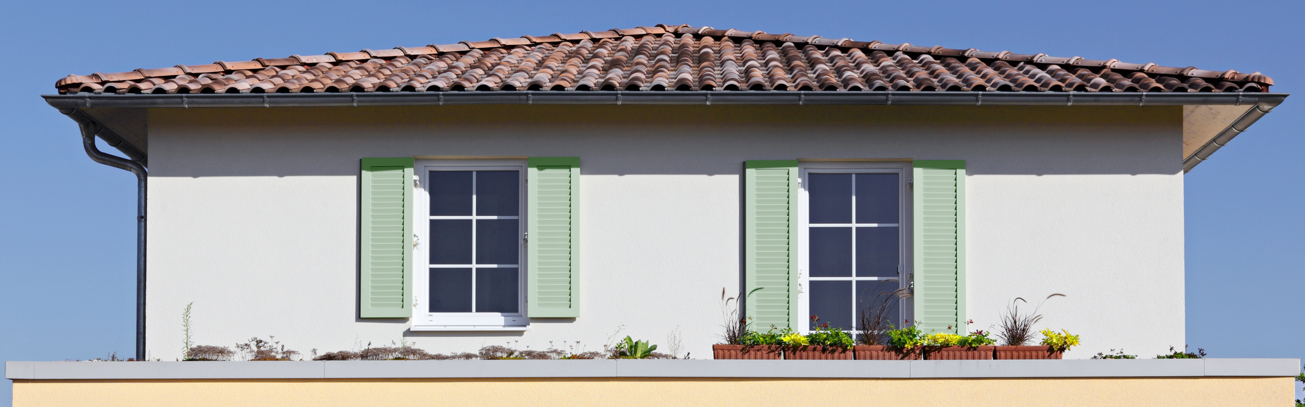 Fensterladen<br><em>Feste Lamellen</em>